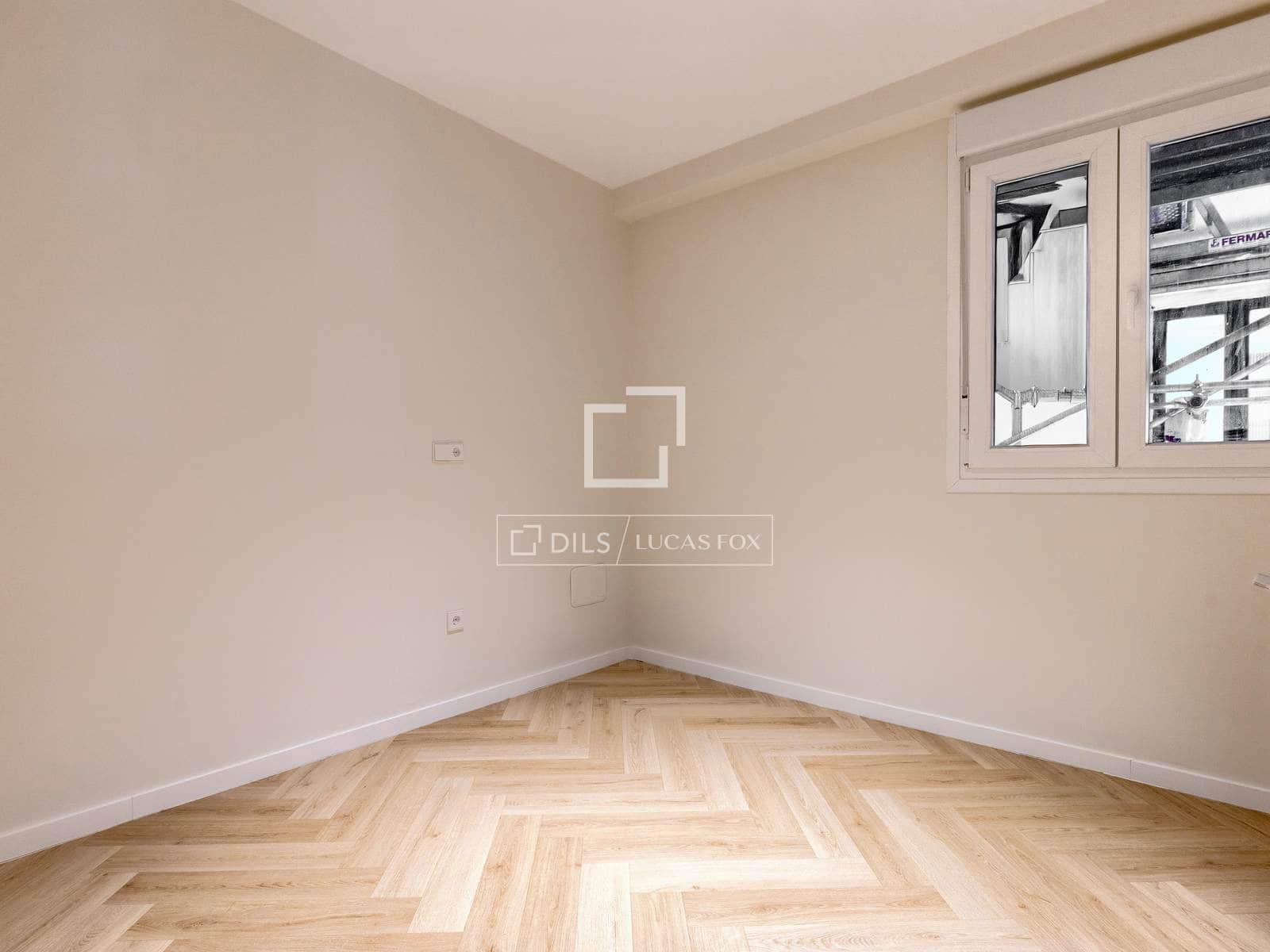 Apartamento de 3 habitaciones en Madrid ciudad en venta - 1.095.000 € (Ref: 9854389)