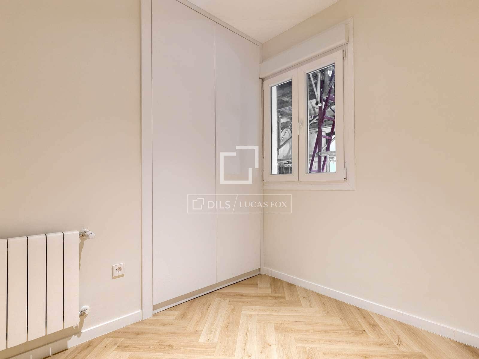 Apartamento de 3 habitaciones en Madrid ciudad en venta - 1.095.000 € (Ref: 9854389)