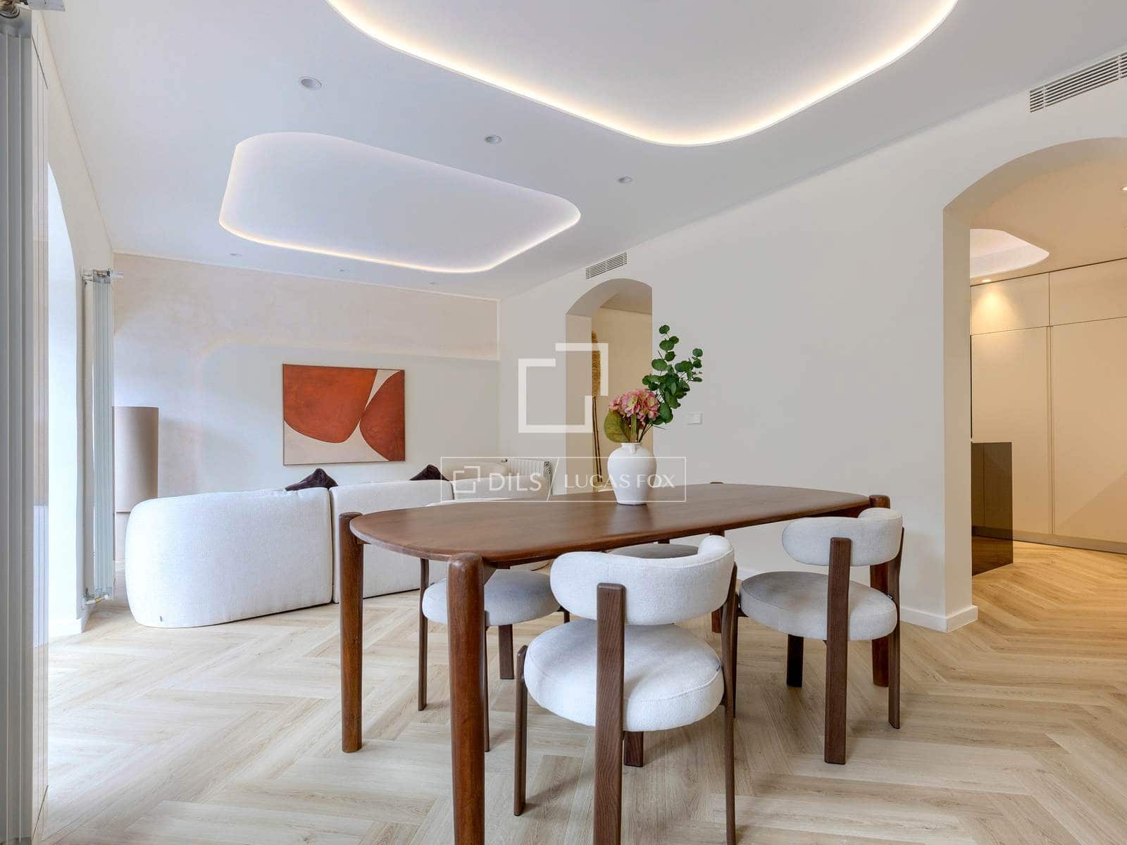 Apartamento de 3 habitaciones en Madrid ciudad en venta - 1.095.000 € (Ref: 9854389)