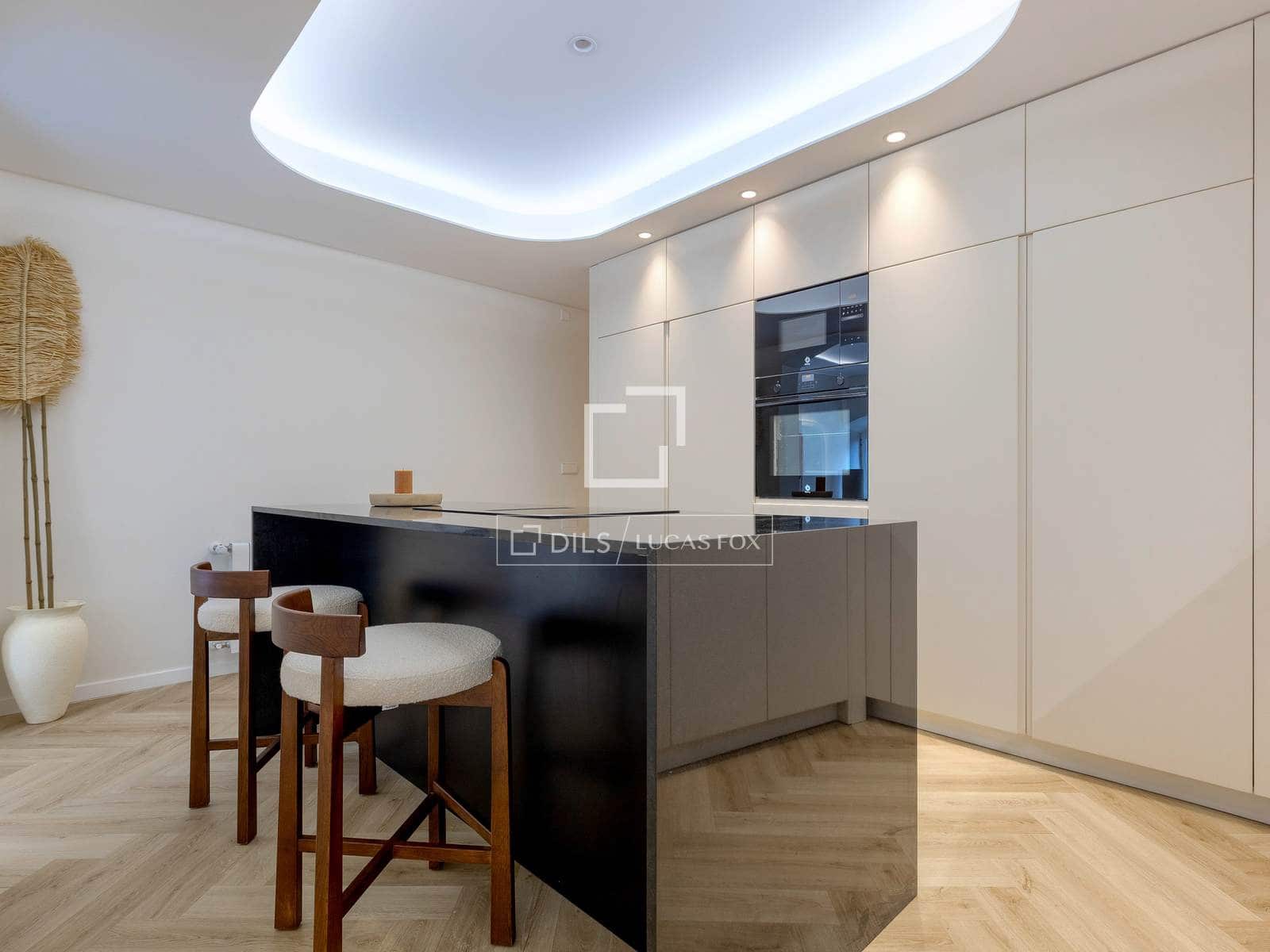 Apartamento de 3 habitaciones en Madrid ciudad en venta - 1.095.000 € (Ref: 9854389)