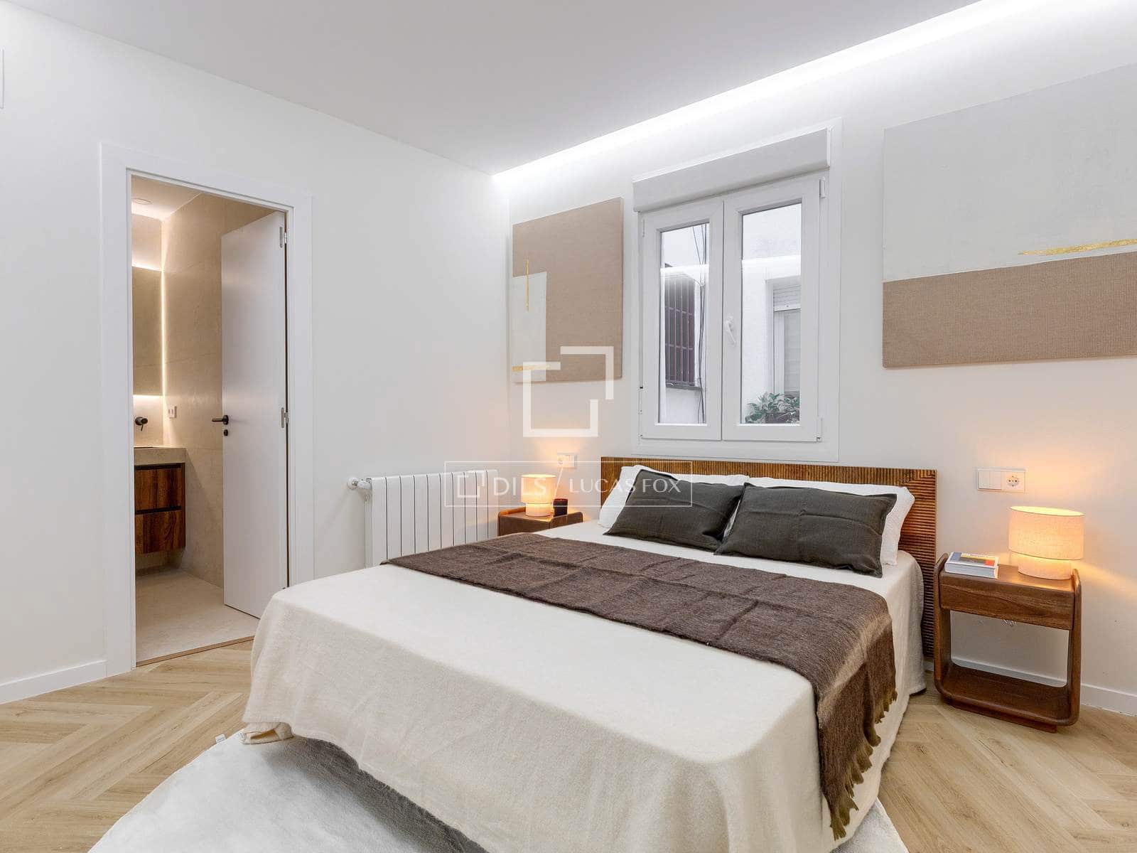 Apartamento de 3 habitaciones en Madrid ciudad en venta - 1.095.000 € (Ref: 9854389)