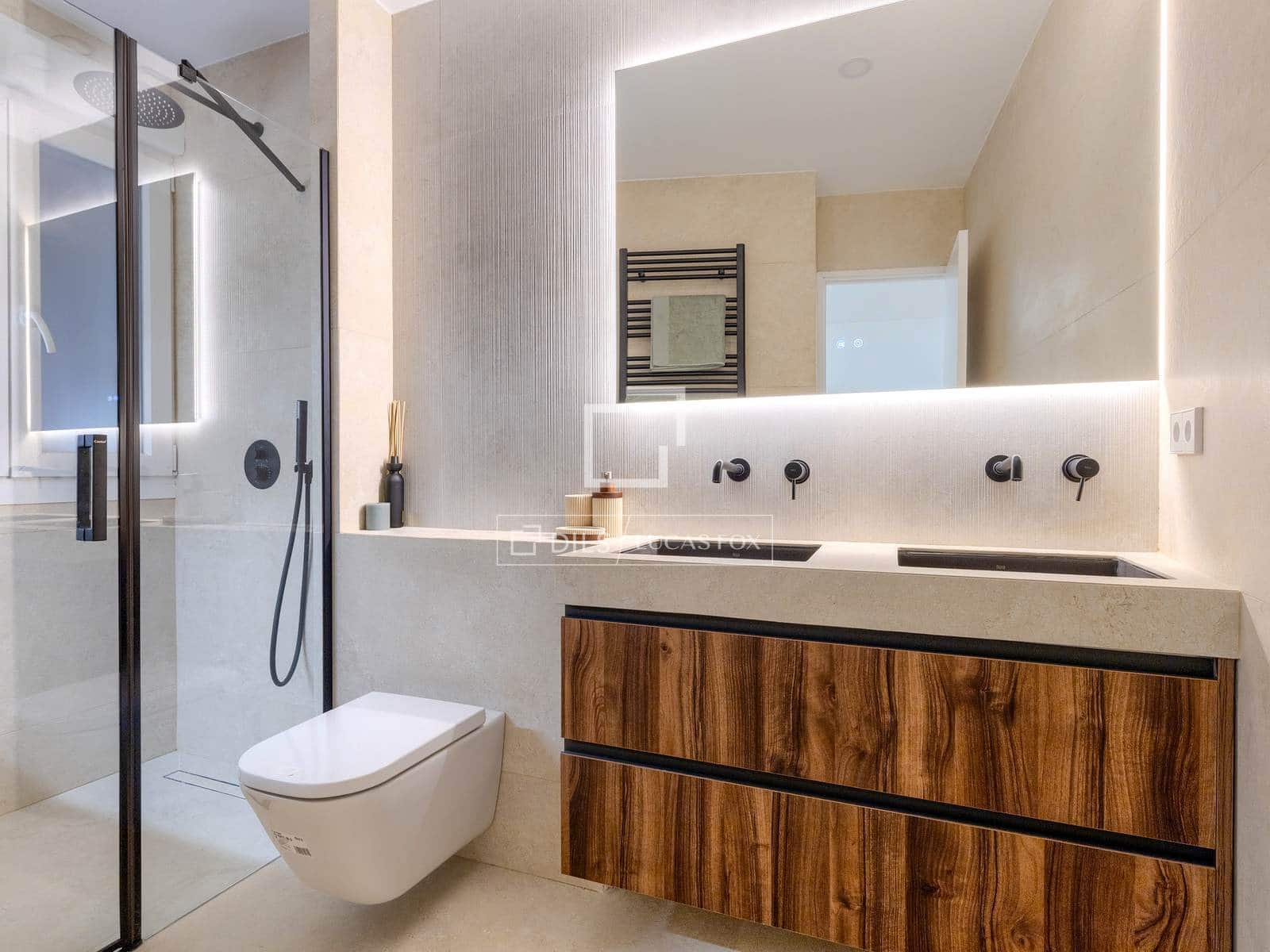 Apartamento de 3 habitaciones en Madrid ciudad en venta - 1.095.000 € (Ref: 9854389)