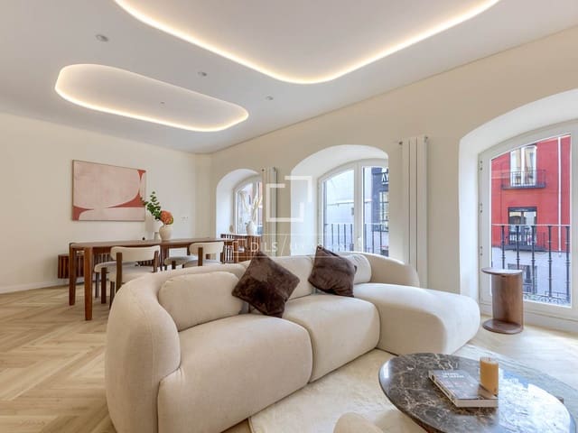 3 soveværelse Lejlighed til salg i Madrid by - € 1.095.000 (Ref: 9854389)