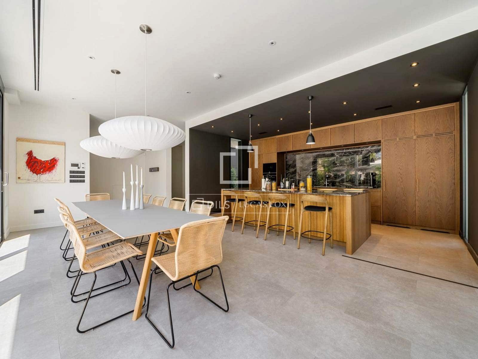 4 soverom Villa til salgs i Tarragona by med svømmebasseng garasje - € 1 285 000 (Ref: 9854390)