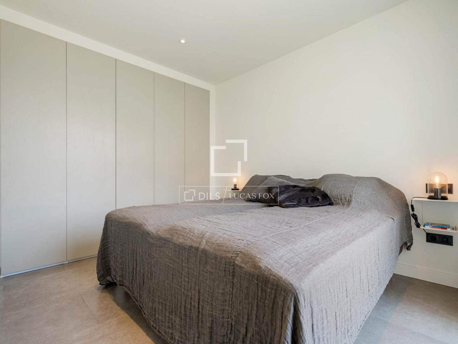 4 soverom Villa til salgs i Tarragona by med svømmebasseng garasje - € 1 285 000 (Ref: 9854390)