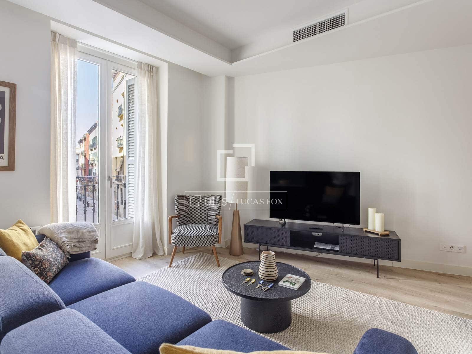 2 soverom Leilighet til leie i Madrid by - € 3 000 (Ref: 9854497)