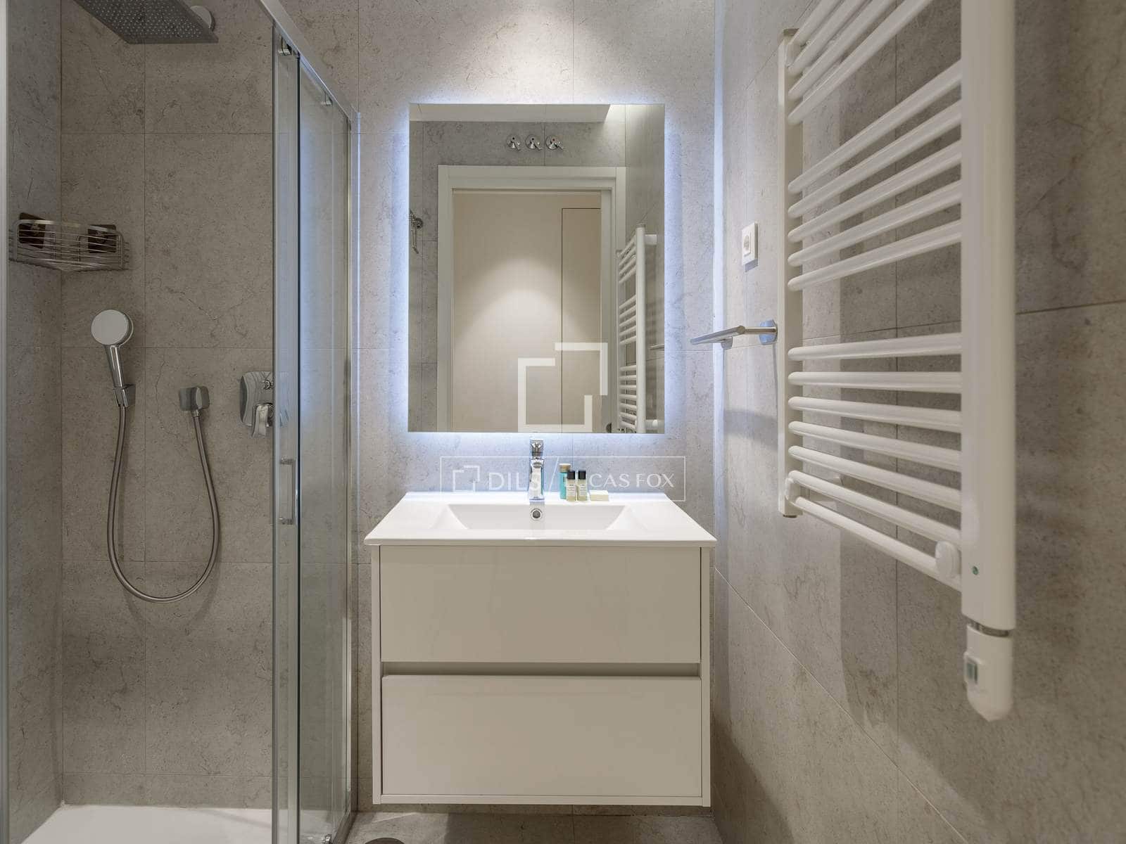 2 soverom Leilighet til leie i Madrid by - € 3 000 (Ref: 9854497)