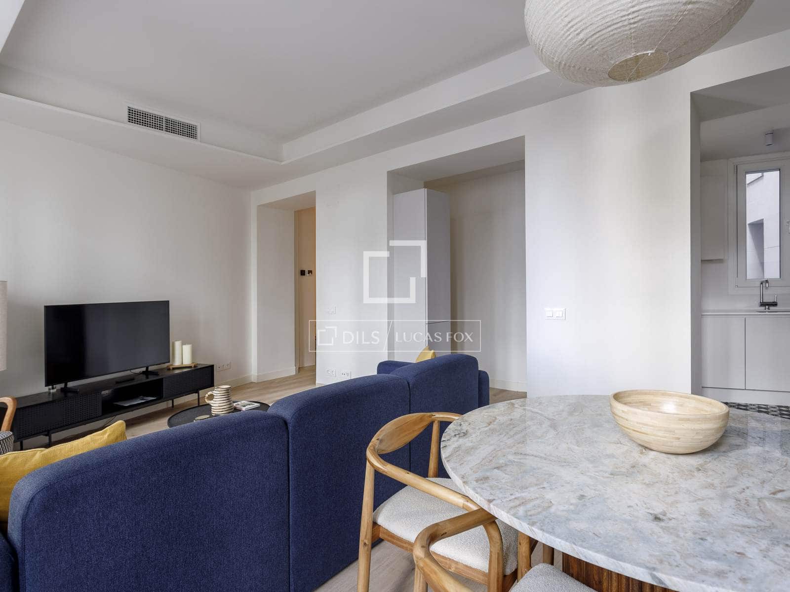 2 soverom Leilighet til leie i Madrid by - € 3 000 (Ref: 9854497)