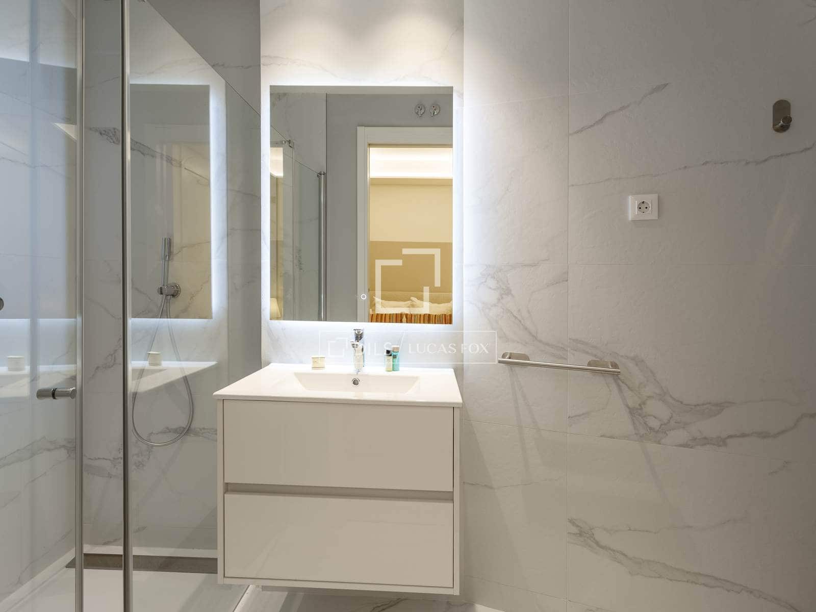 2 soverom Leilighet til leie i Madrid by - € 3 000 (Ref: 9854497)