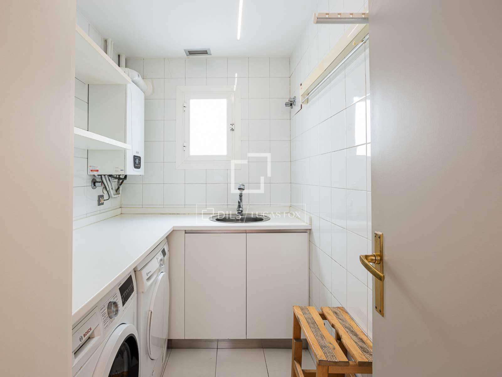 5 soveværelse Lejlighed til salg i Barcelona by med swimmingpool - € 2.200.000 (Ref: 9854560)