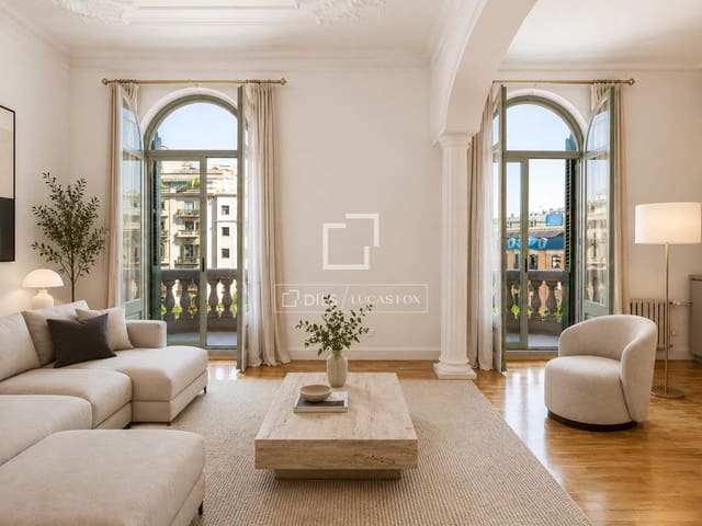 5 soveværelse Lejlighed til salg i Barcelona by med swimmingpool - € 2.200.000 (Ref: 9854560)