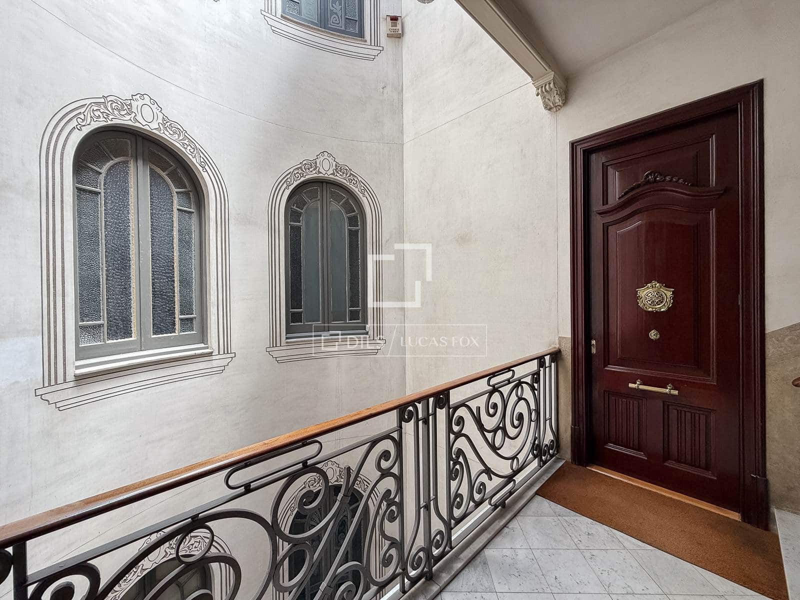 5 soveværelse Lejlighed til salg i Barcelona by med swimmingpool - € 2.200.000 (Ref: 9854560)