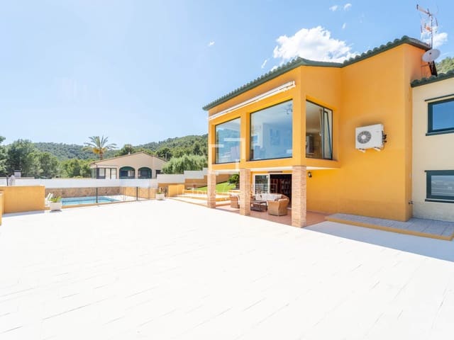 4 soverom Villa til salgs i Sagunto / Sagunt med svømmebasseng garasje - € 940 000 (Ref: 9854562)