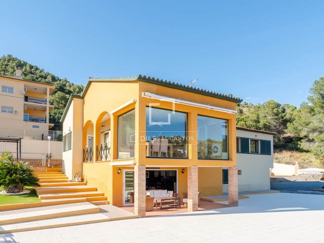 4 soverom Villa til salgs i Sagunto / Sagunt med svømmebasseng garasje - € 940 000 (Ref: 9854562)