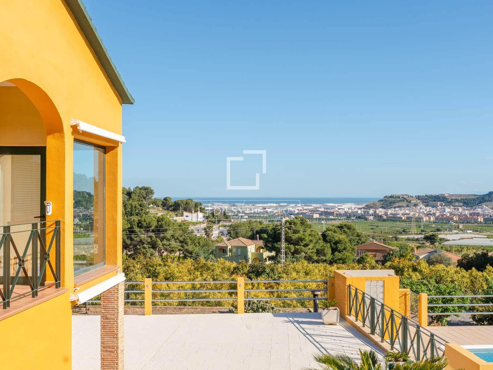 4 soverom Villa til salgs i Sagunto / Sagunt med svømmebasseng garasje - € 940 000 (Ref: 9854562)