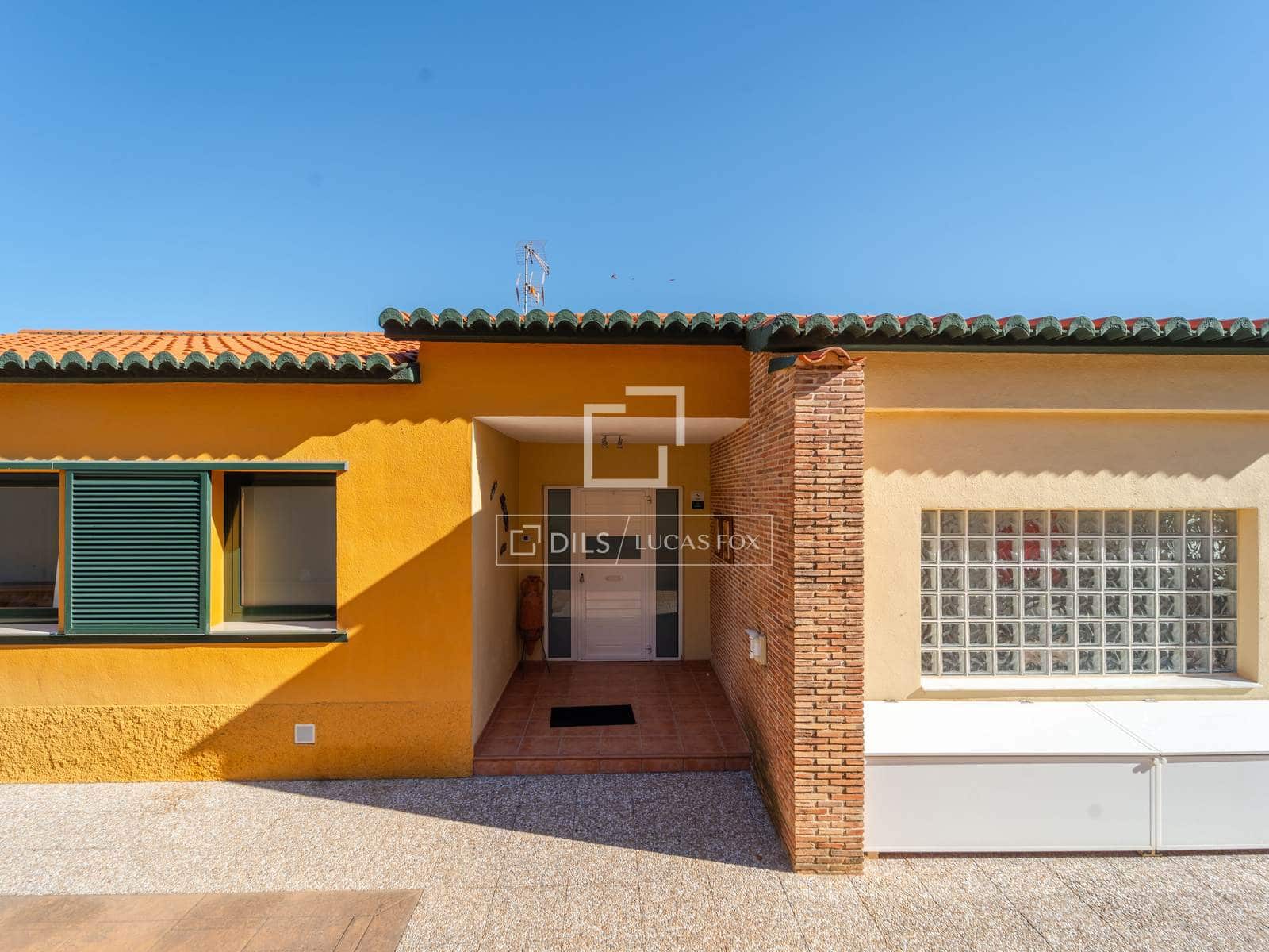 4 soverom Villa til salgs i Sagunto / Sagunt med svømmebasseng garasje - € 940 000 (Ref: 9854562)