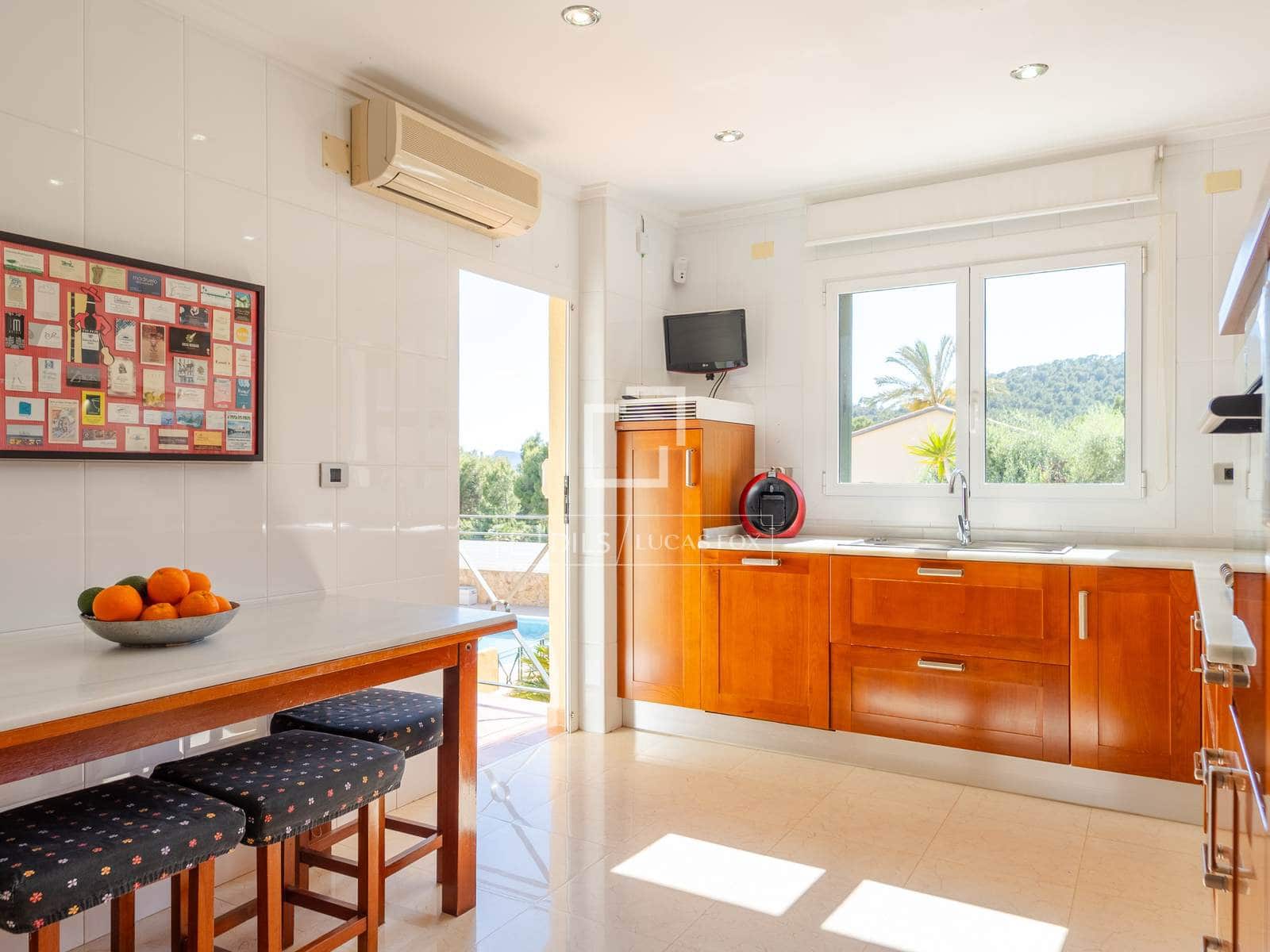 4 soverom Villa til salgs i Sagunto / Sagunt med svømmebasseng garasje - € 940 000 (Ref: 9854562)
