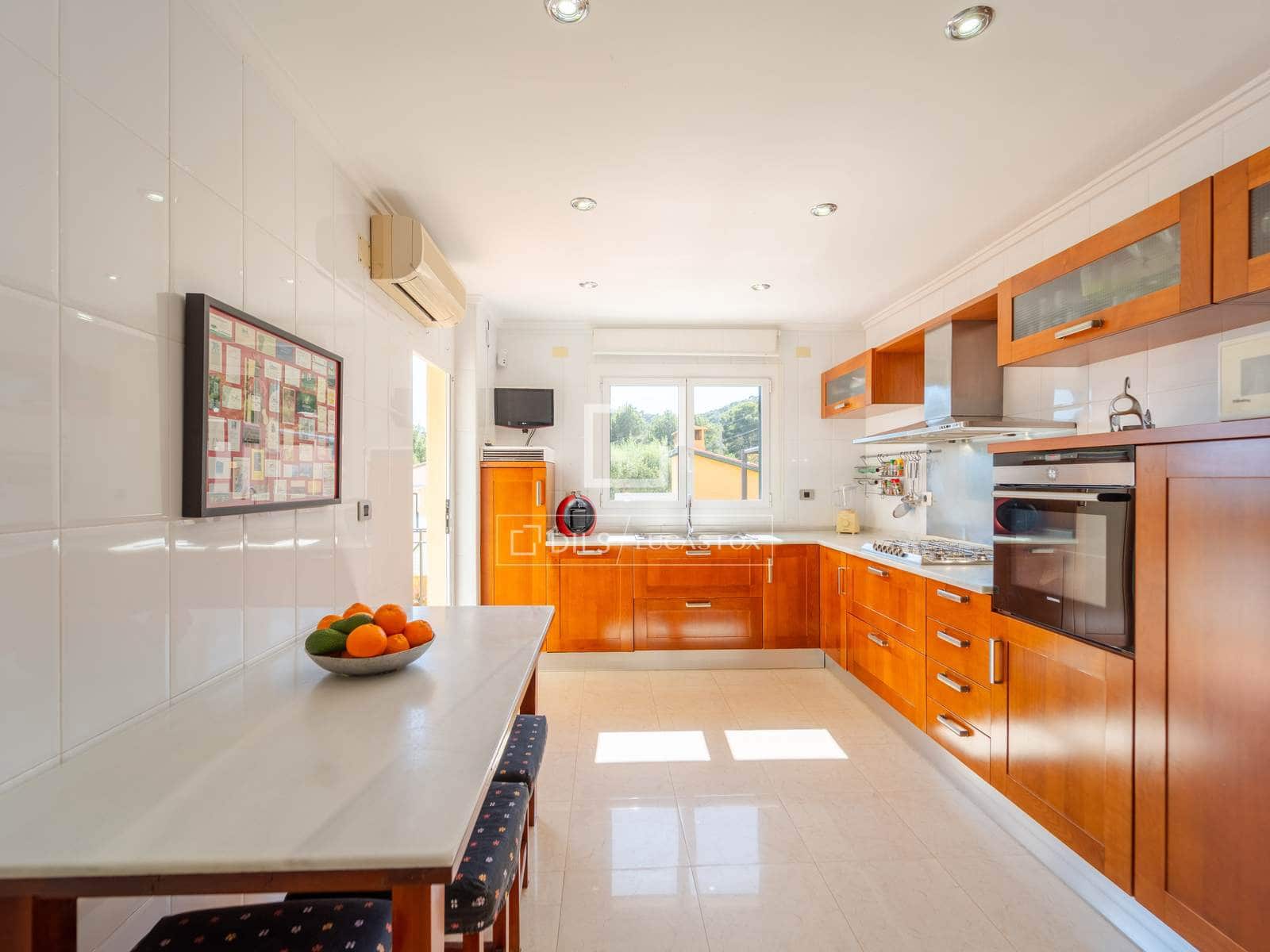 4 soverom Villa til salgs i Sagunto / Sagunt med svømmebasseng garasje - € 940 000 (Ref: 9854562)