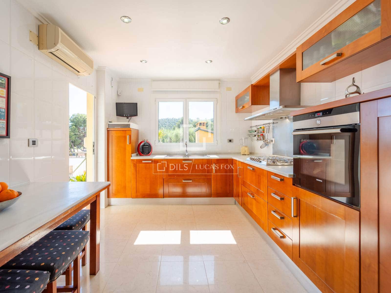 4 soverom Villa til salgs i Sagunto / Sagunt med svømmebasseng garasje - € 940 000 (Ref: 9854562)