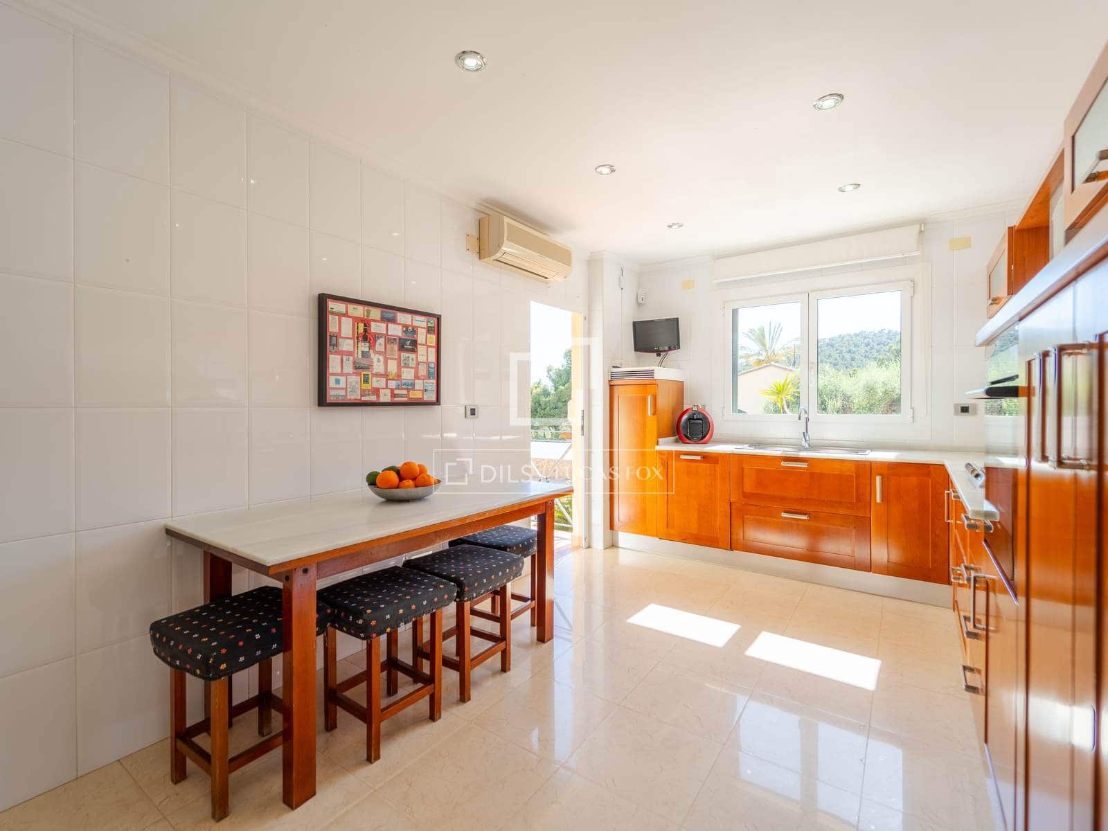 4 soverom Villa til salgs i Sagunto / Sagunt med svømmebasseng garasje - € 940 000 (Ref: 9854562)