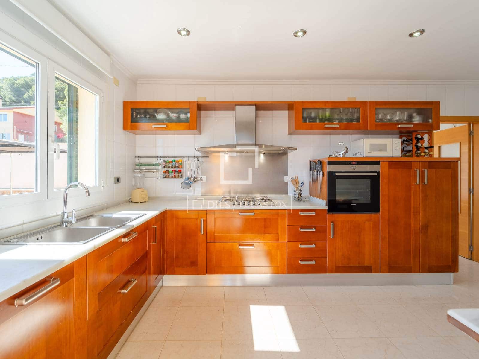 4 soverom Villa til salgs i Sagunto / Sagunt med svømmebasseng garasje - € 940 000 (Ref: 9854562)