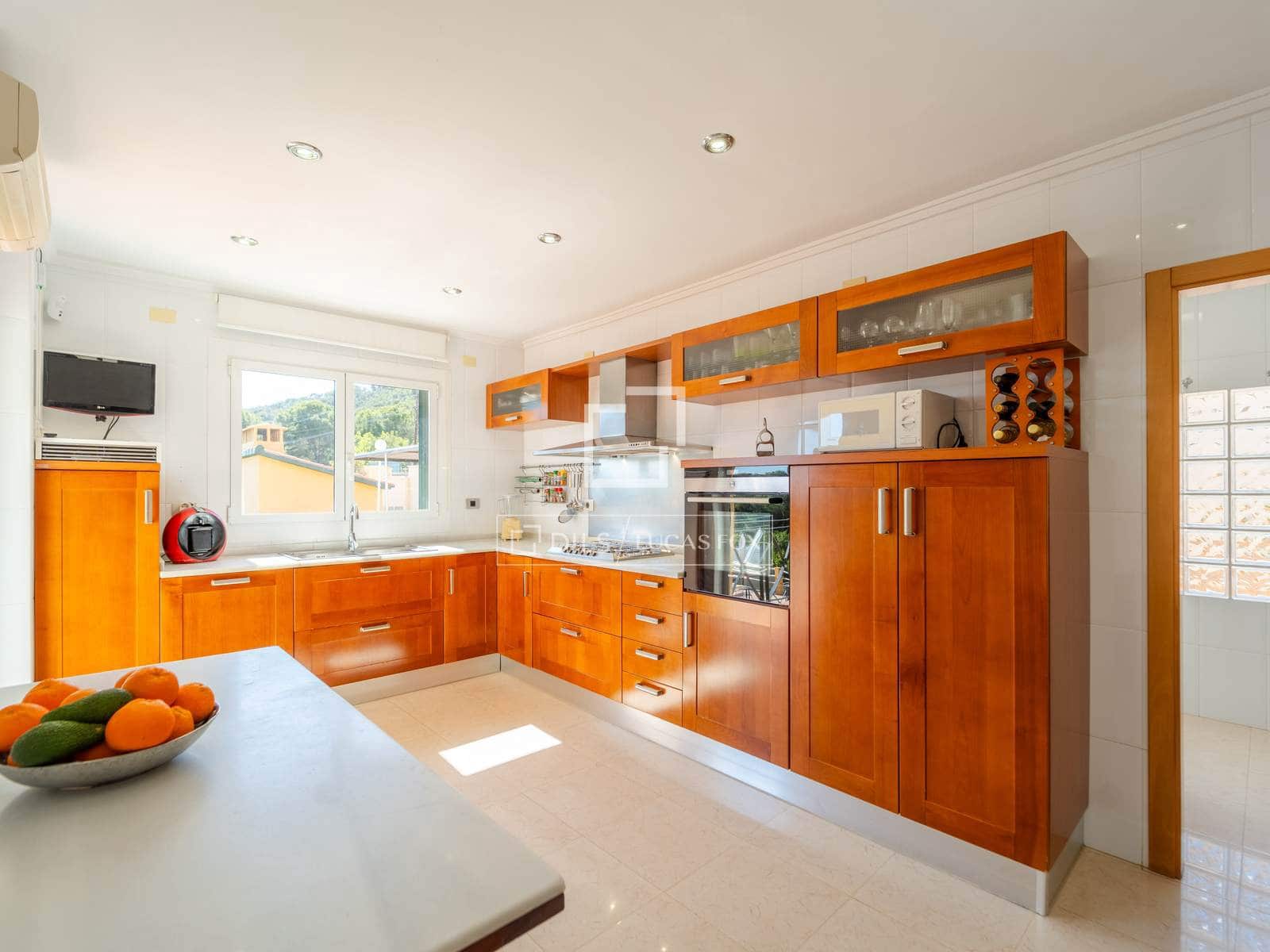4 soverom Villa til salgs i Sagunto / Sagunt med svømmebasseng garasje - € 940 000 (Ref: 9854562)