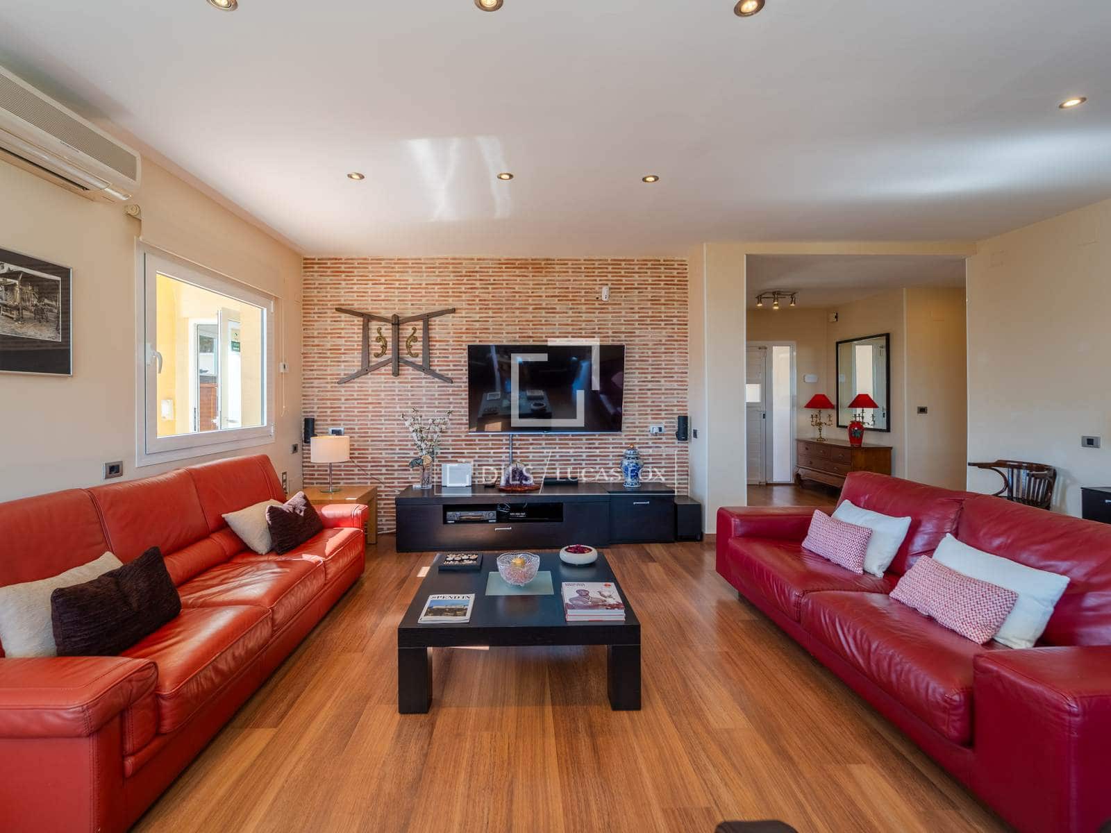 4 soverom Villa til salgs i Sagunto / Sagunt med svømmebasseng garasje - € 940 000 (Ref: 9854562)