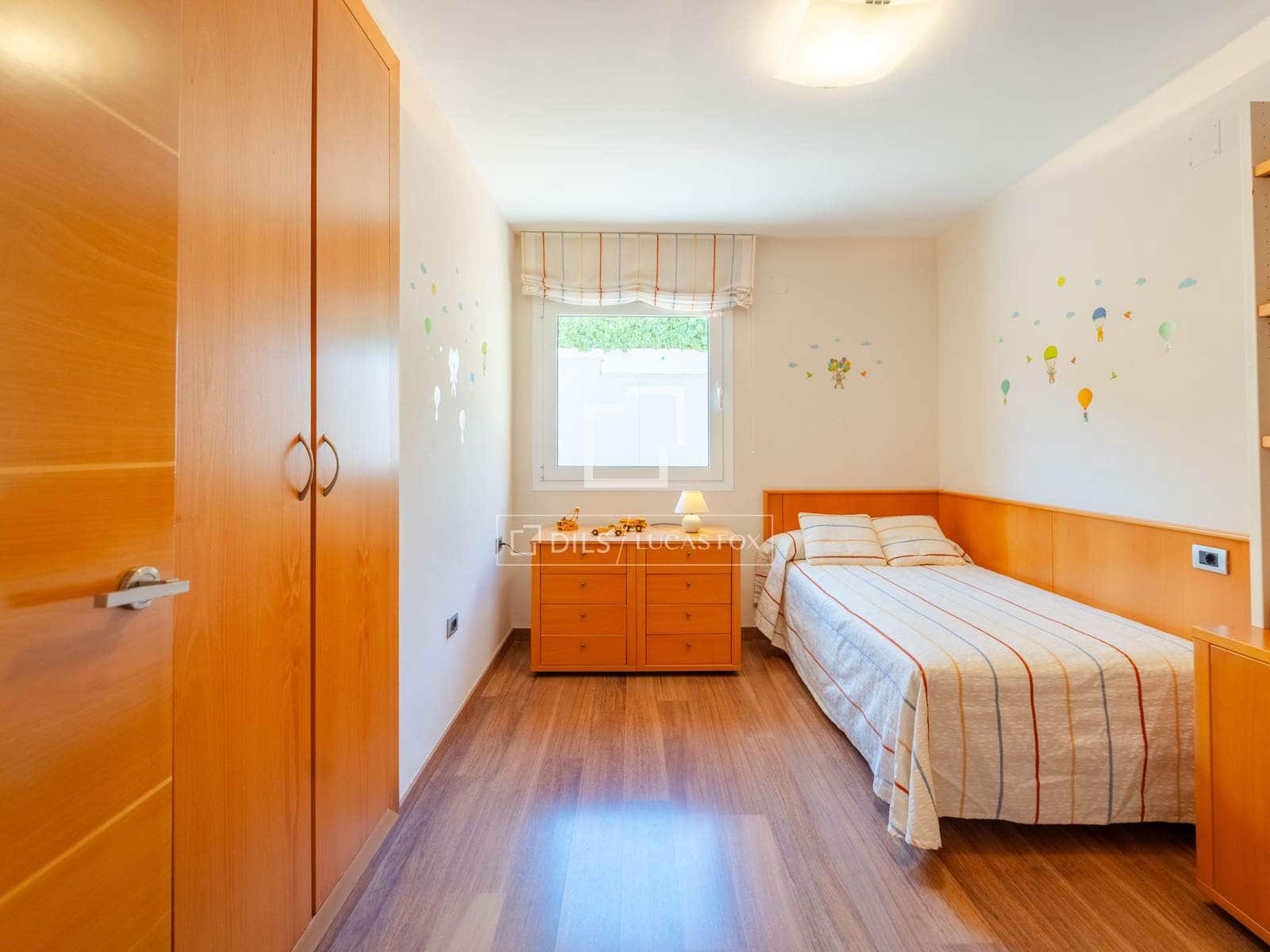 4 soverom Villa til salgs i Sagunto / Sagunt med svømmebasseng garasje - € 940 000 (Ref: 9854562)