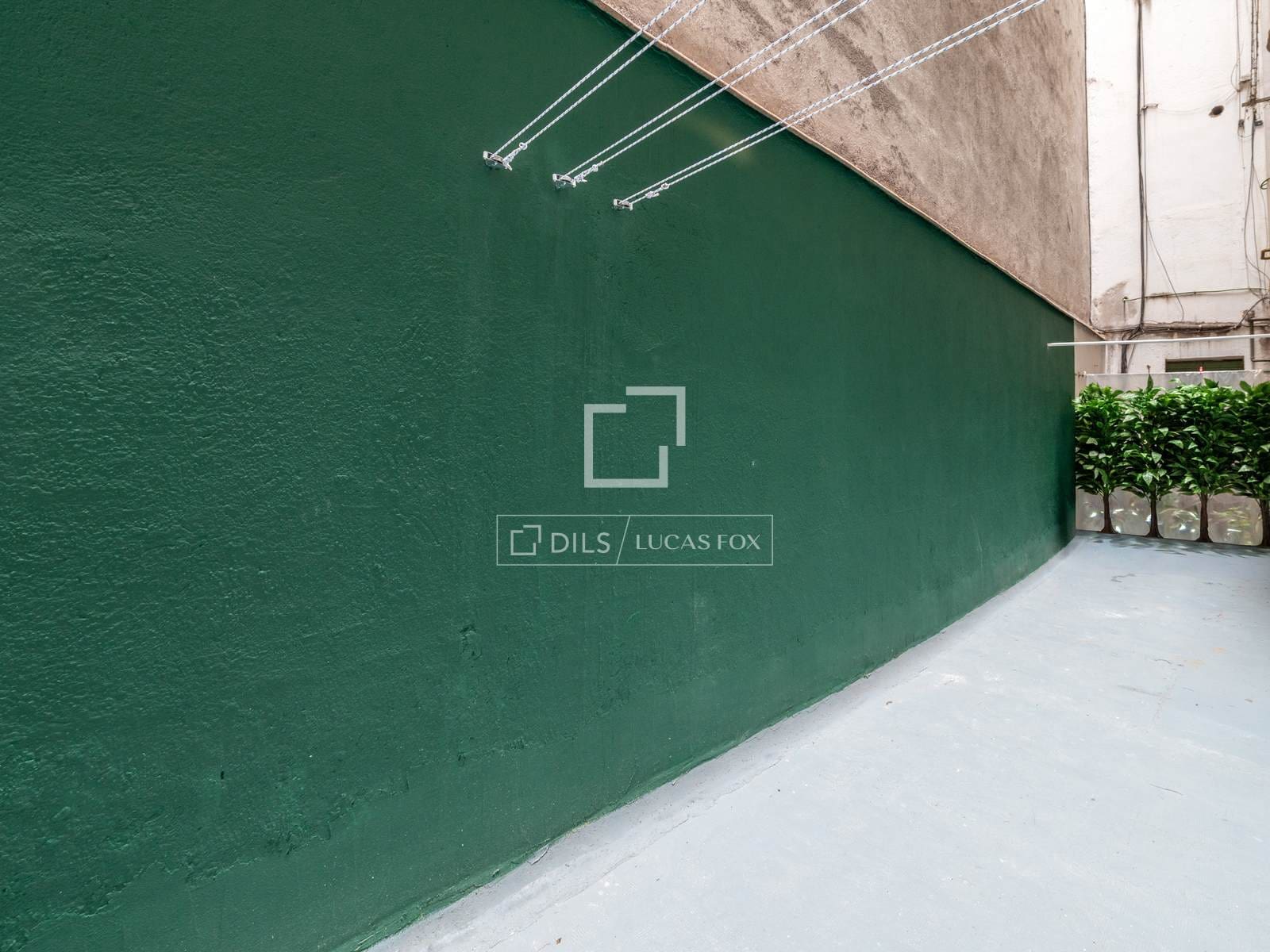 2 soveværelse Lejlighed til salg i Madrid by - € 595.000 (Ref: 9854565)
