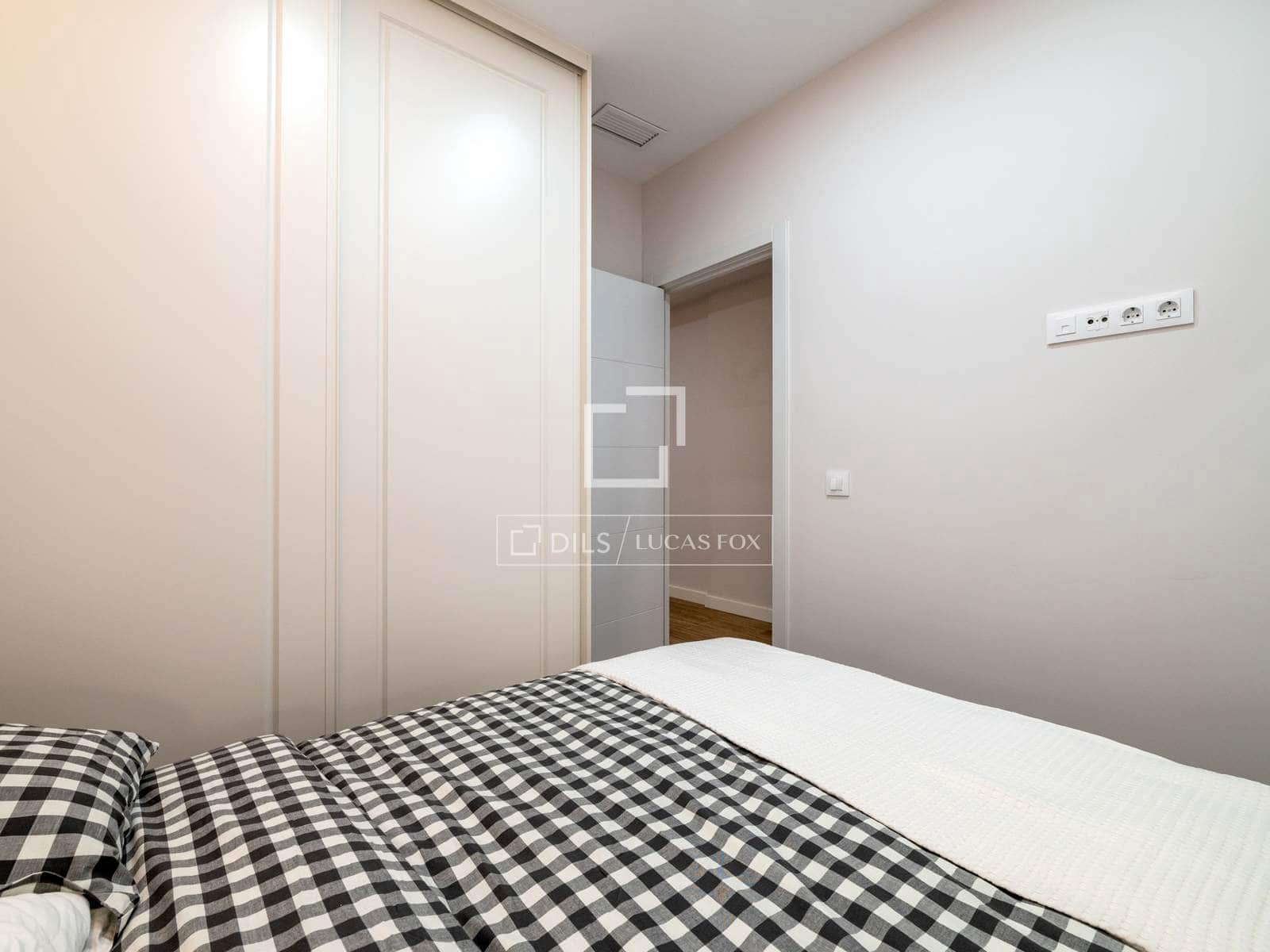 2 soveværelse Lejlighed til salg i Madrid by - € 595.000 (Ref: 9854565)