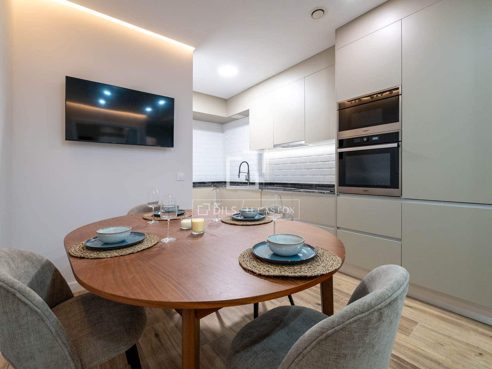 2 soveværelse Lejlighed til salg i Madrid by - € 595.000 (Ref: 9854565)