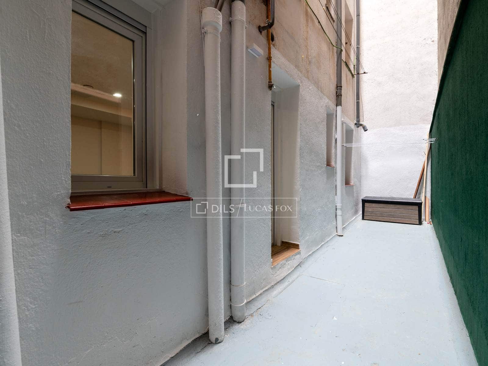 2 soveværelse Lejlighed til salg i Madrid by - € 595.000 (Ref: 9854565)