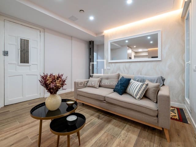 2 soveværelse Lejlighed til salg i Trafalgar, Madrid by - € 595.000 (Ref: 9854565)