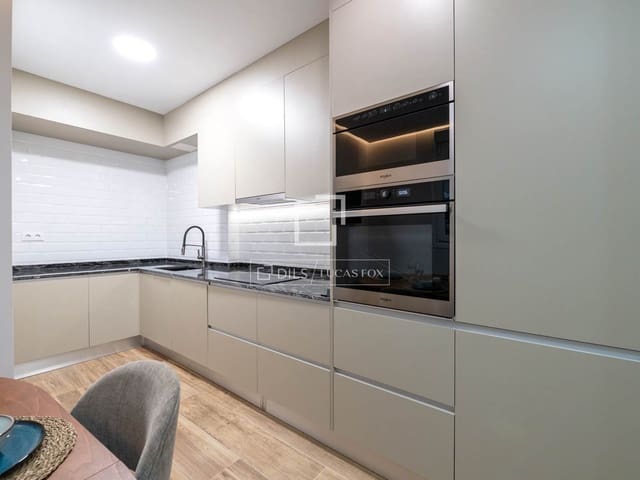 2 soveværelse Lejlighed til salg i Trafalgar, Madrid by - € 595.000 (Ref: 9854565)