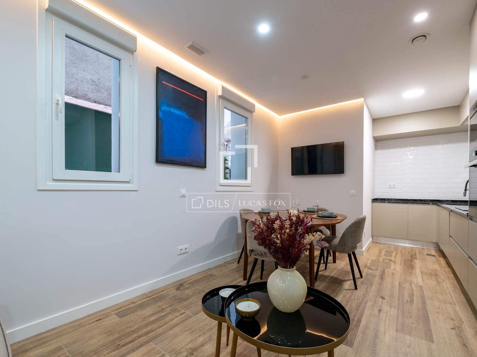 2 soveværelse Lejlighed til salg i Madrid by - € 595.000 (Ref: 9854565)