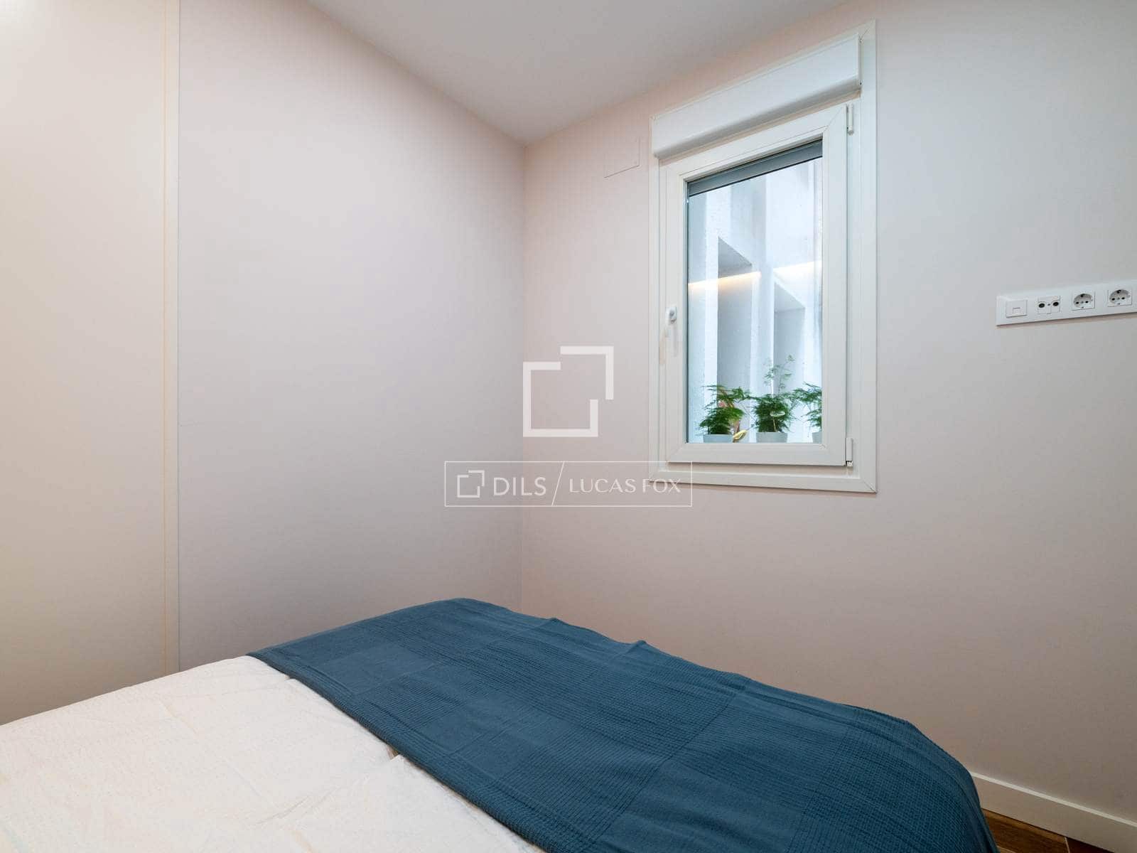2 soveværelse Lejlighed til salg i Madrid by - € 595.000 (Ref: 9854565)