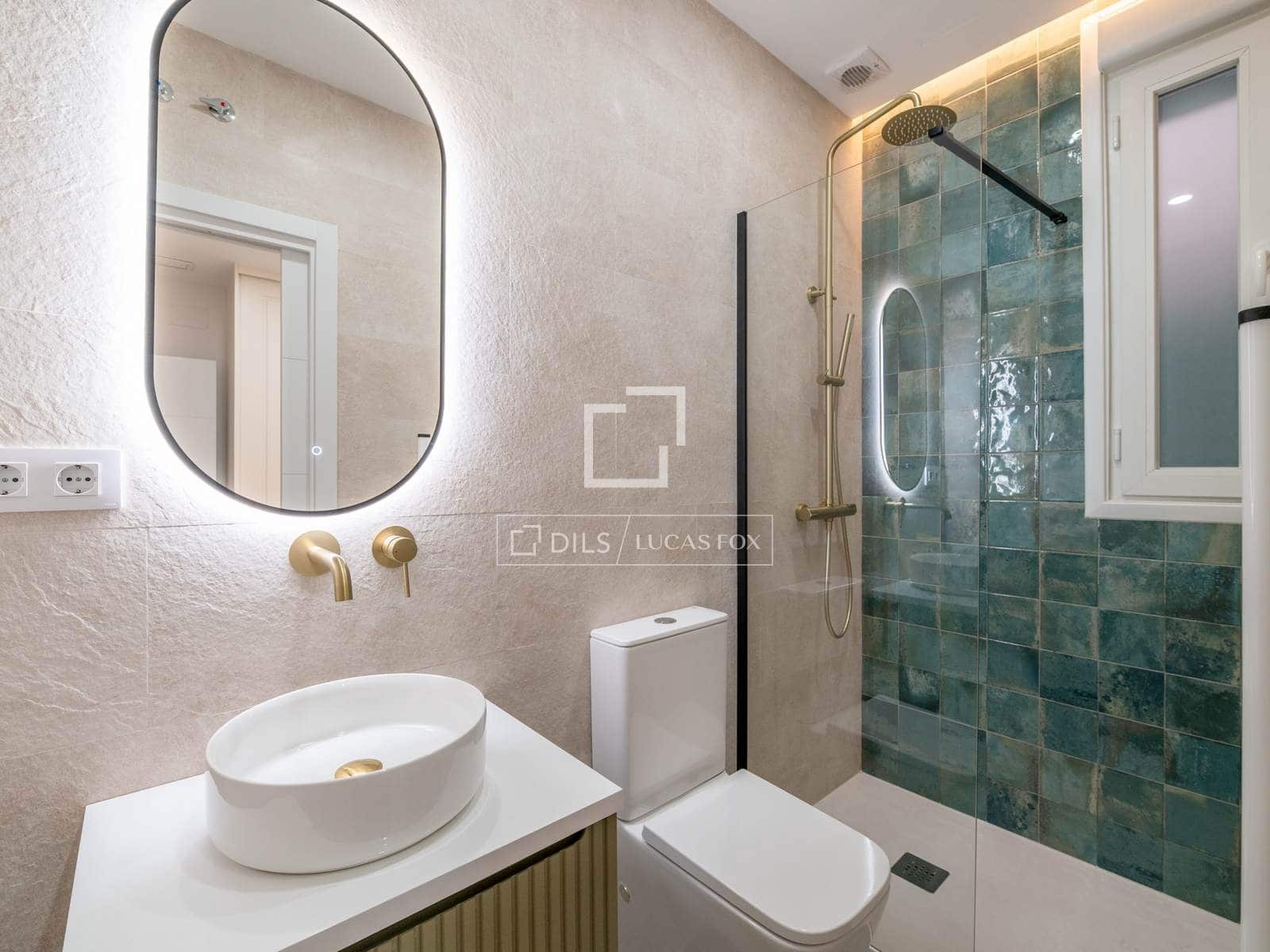 2 soveværelse Lejlighed til salg i Madrid by - € 595.000 (Ref: 9854565)