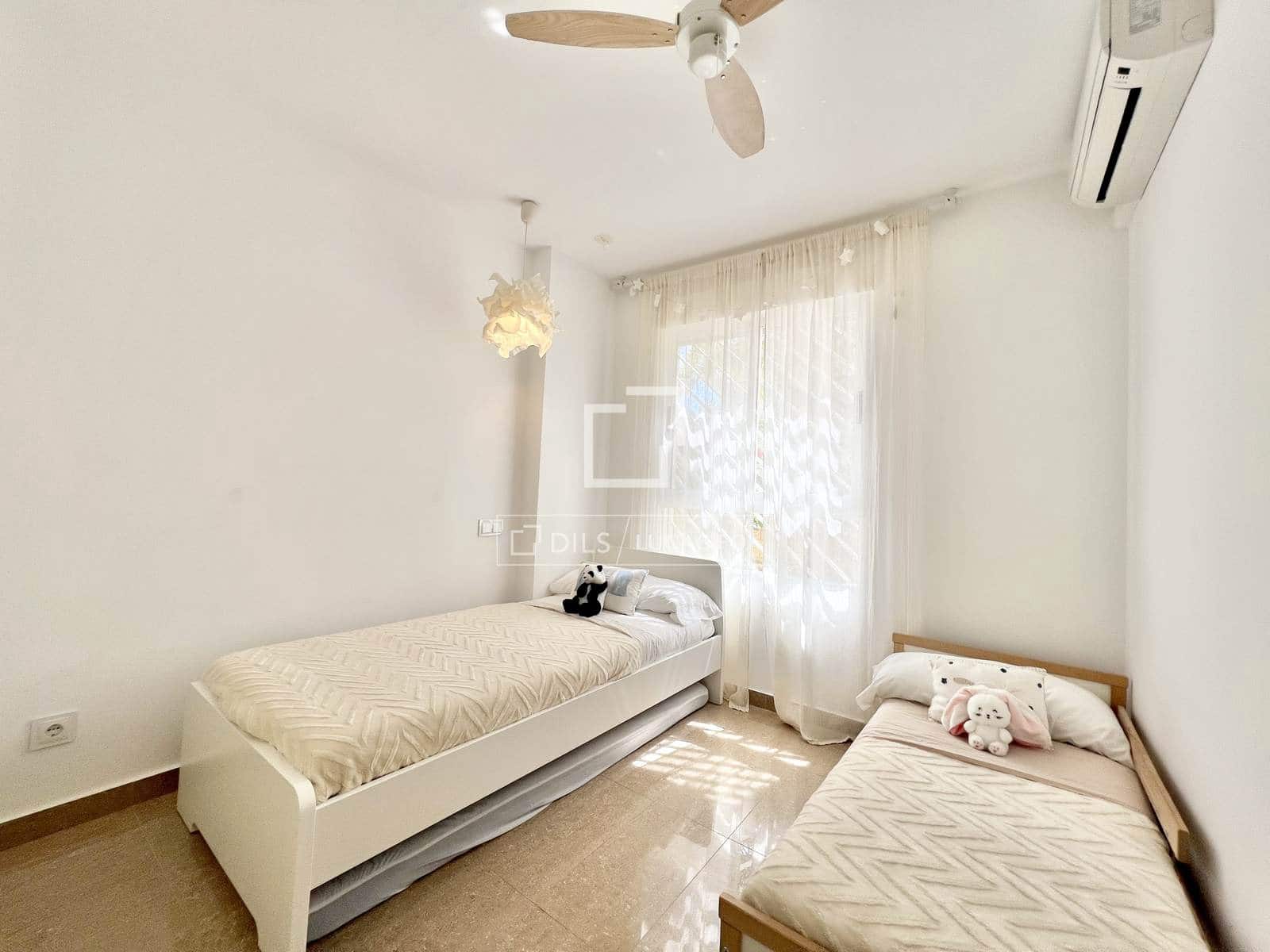 3 bedroom Apartment for rent in San Juan de Alicante / Sant Joan d'Alacant with pool - € 1,800 (Ref: 9854677)