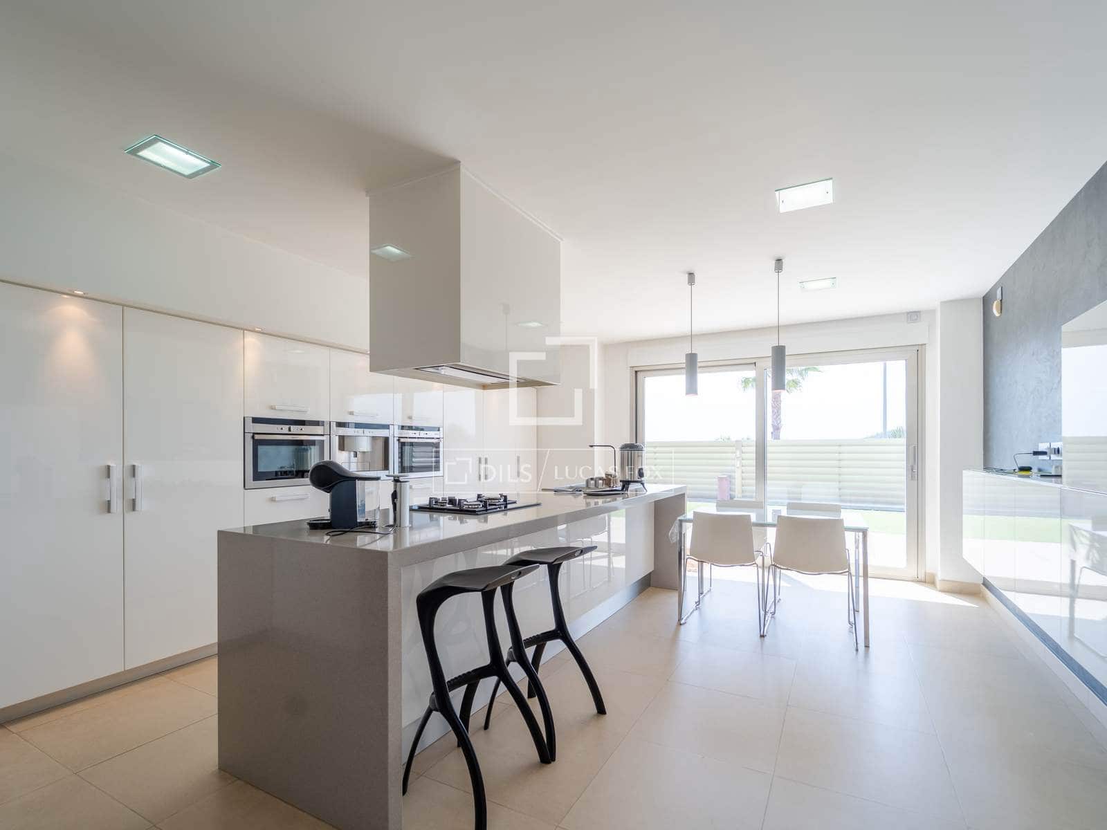 5 soveværelse Villa til salg i La Vall d'Uixo med swimmingpool garage - € 725.000 (Ref: 9854678)