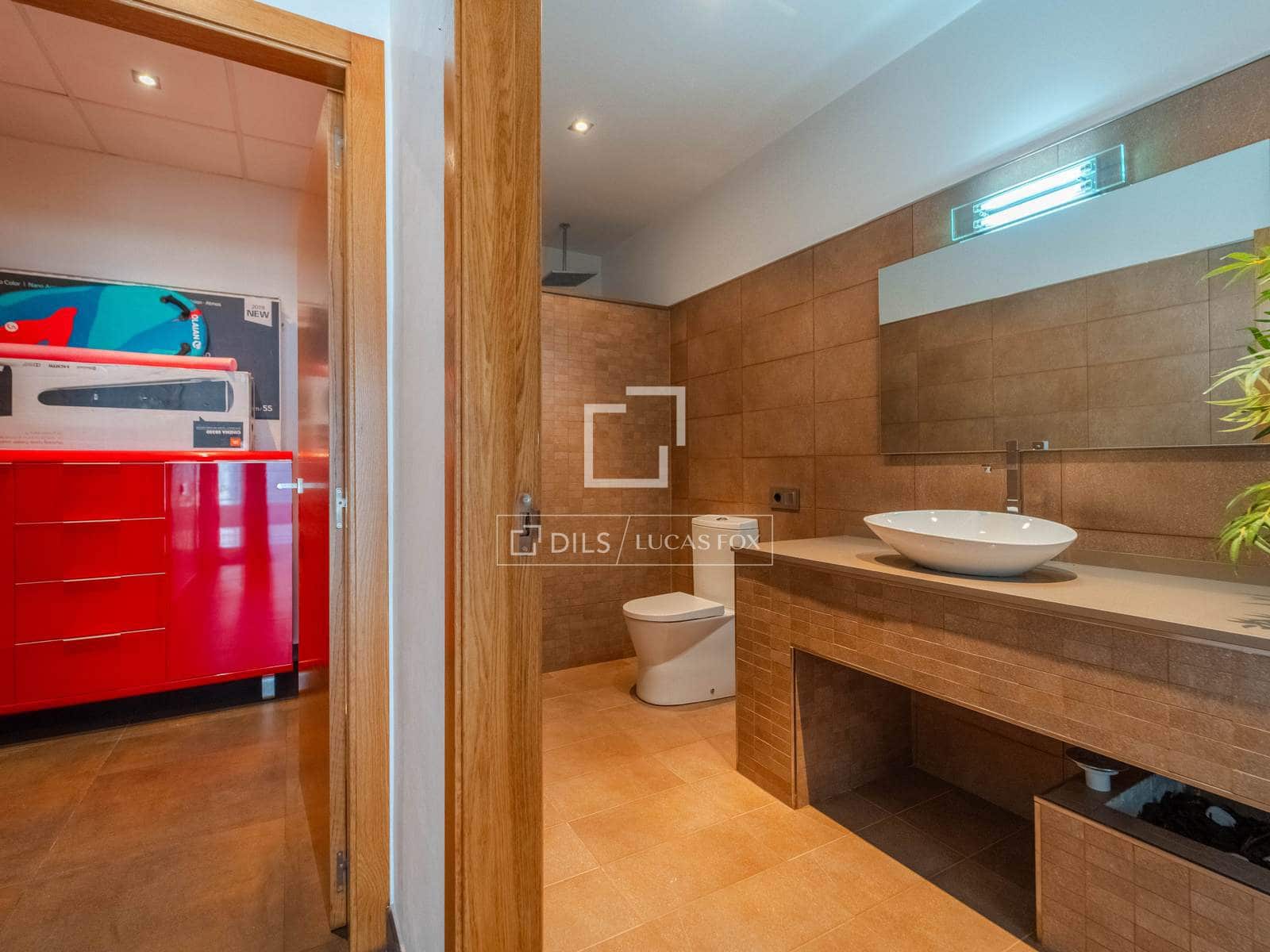 5 soveværelse Villa til salg i La Vall d'Uixo med swimmingpool garage - € 725.000 (Ref: 9854678)