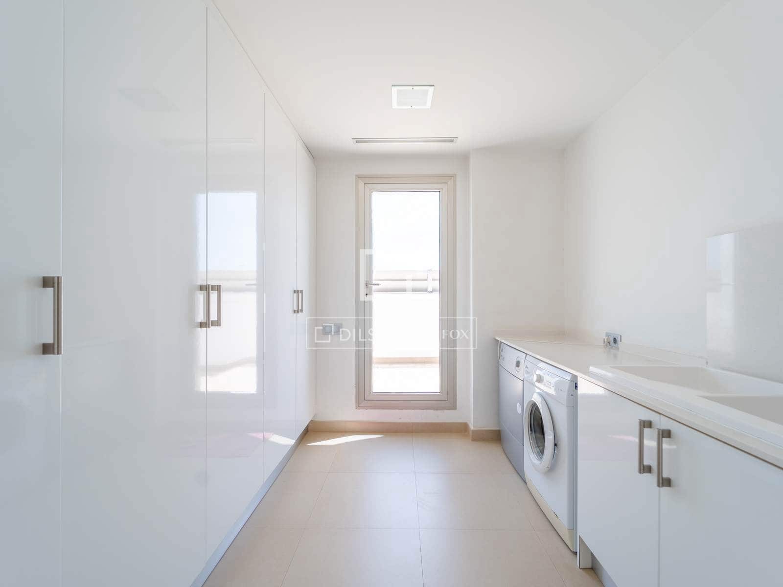 5 soveværelse Villa til salg i La Vall d'Uixo med swimmingpool garage - € 725.000 (Ref: 9854678)
