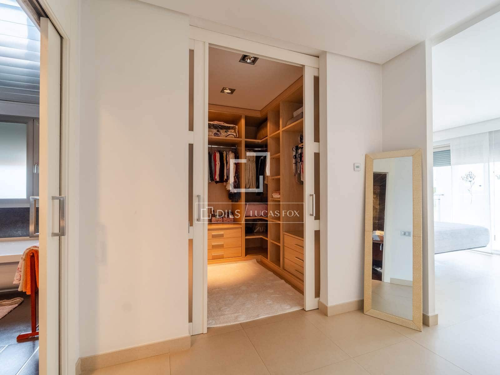 5 soveværelse Villa til salg i La Vall d'Uixo med swimmingpool garage - € 725.000 (Ref: 9854678)