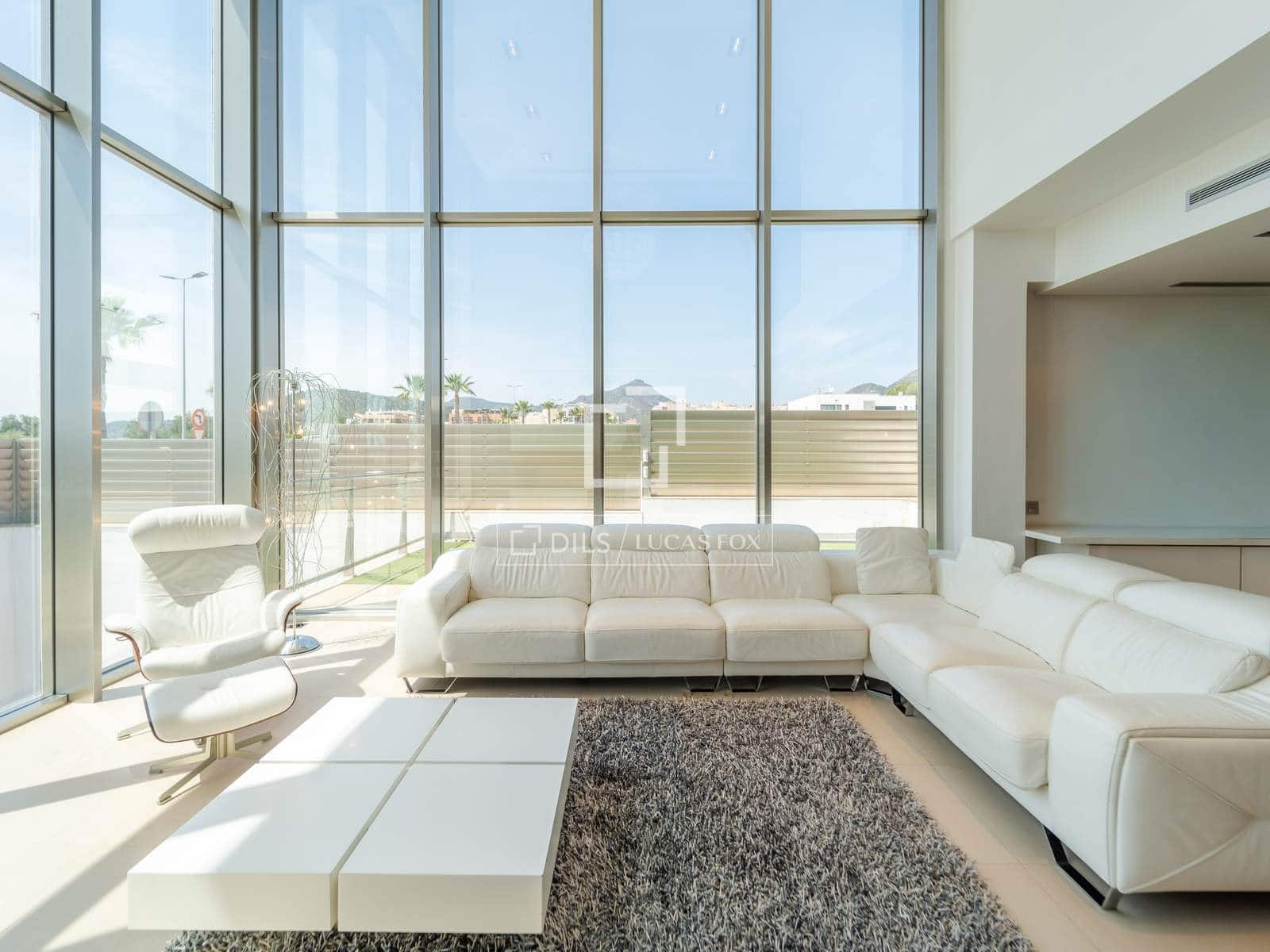 5 soveværelse Villa til salg i La Vall d'Uixo med swimmingpool garage - € 725.000 (Ref: 9854678)
