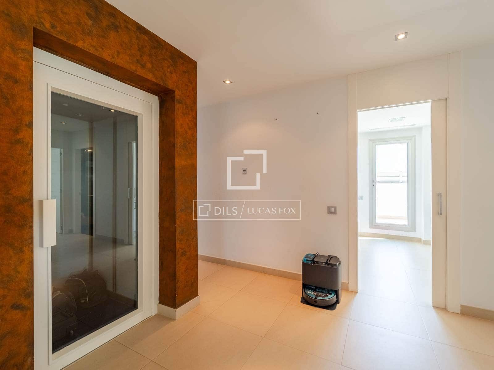 5 soveværelse Villa til salg i La Vall d'Uixo med swimmingpool garage - € 725.000 (Ref: 9854678)