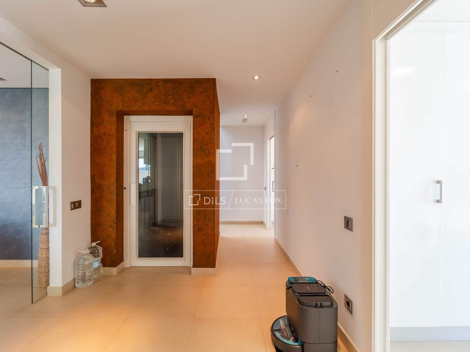 5 soveværelse Villa til salg i La Vall d'Uixo med swimmingpool garage - € 725.000 (Ref: 9854678)