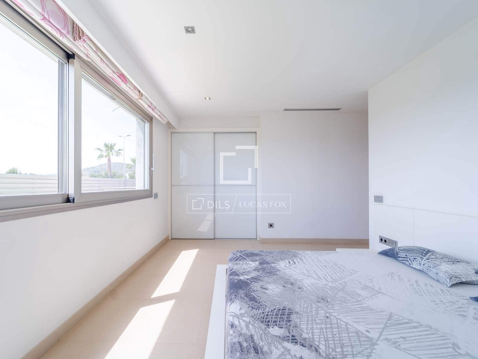 5 soveværelse Villa til salg i La Vall d'Uixo med swimmingpool garage - € 725.000 (Ref: 9854678)