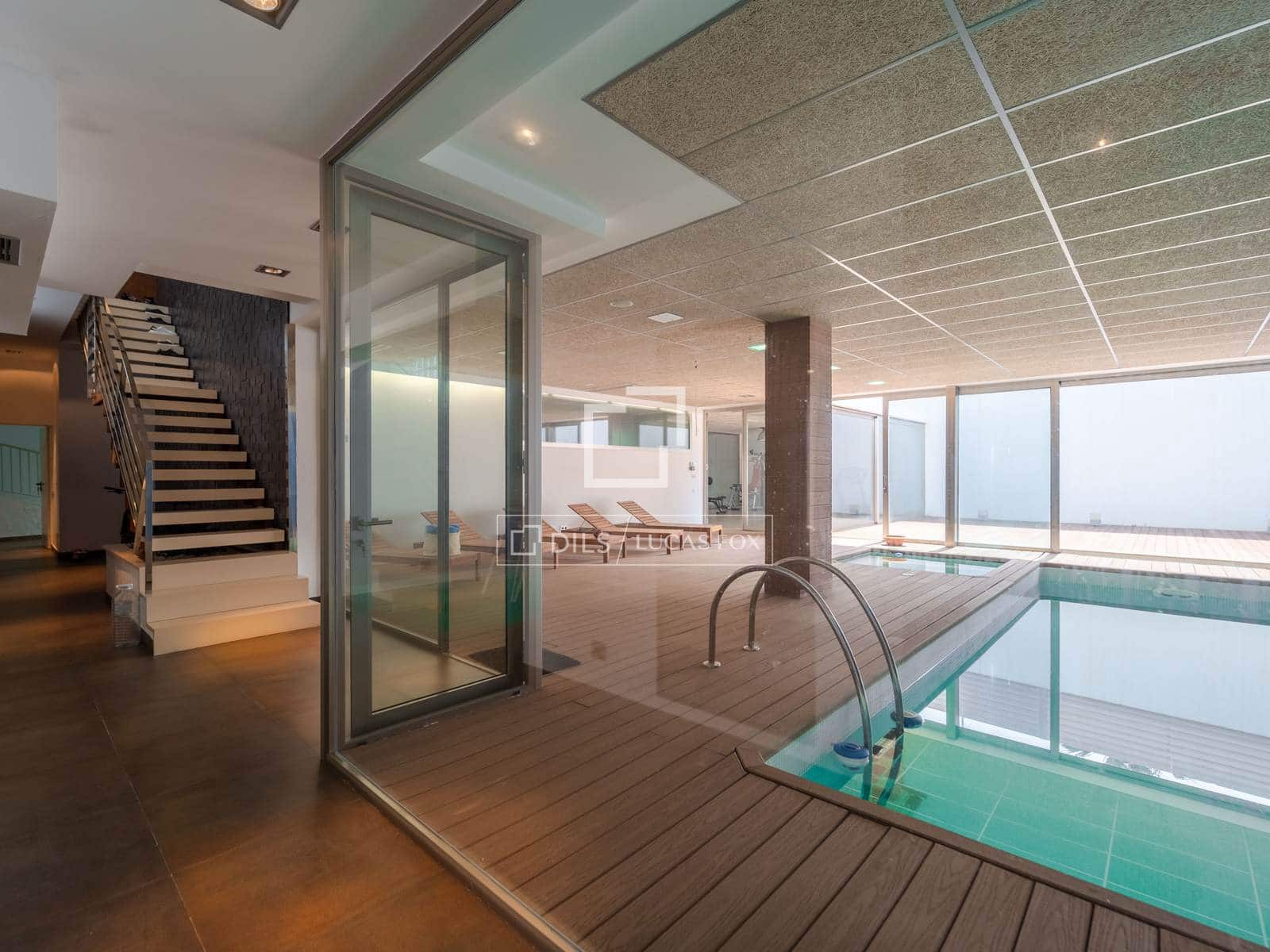 5 soveværelse Villa til salg i La Vall d'Uixo med swimmingpool garage - € 725.000 (Ref: 9854678)