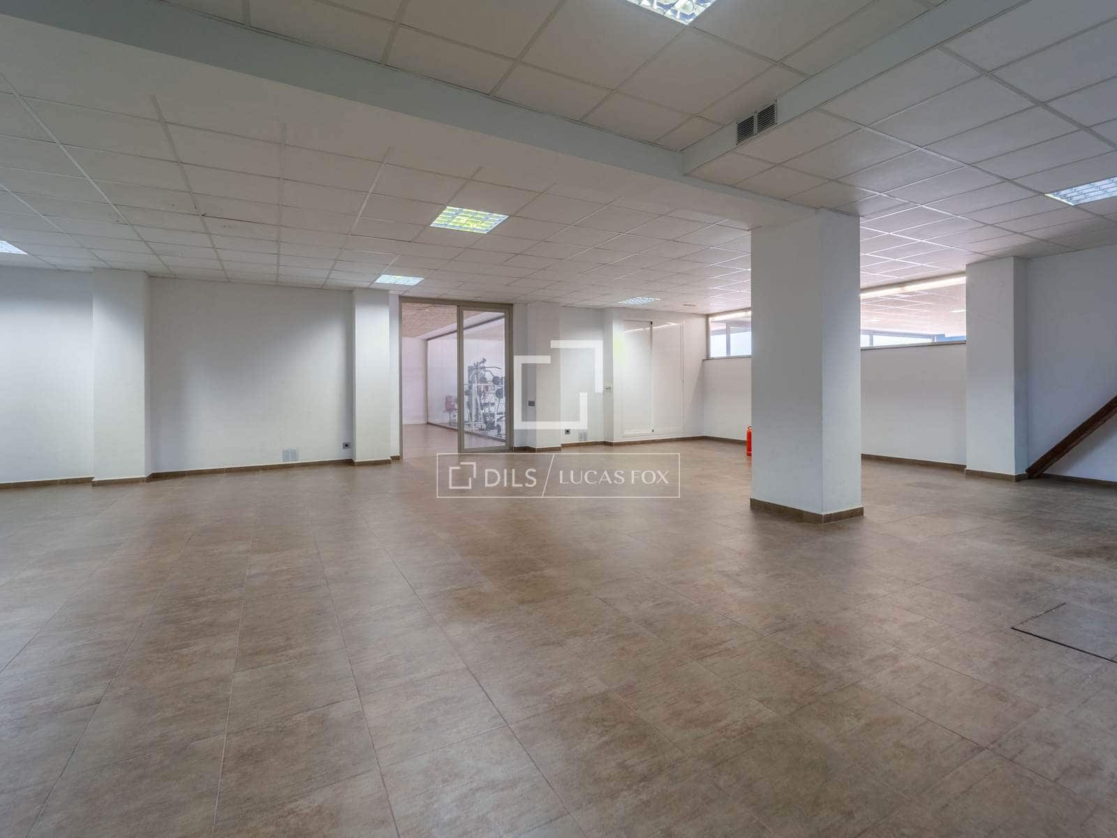 5 soveværelse Villa til salg i La Vall d'Uixo med swimmingpool garage - € 725.000 (Ref: 9854678)