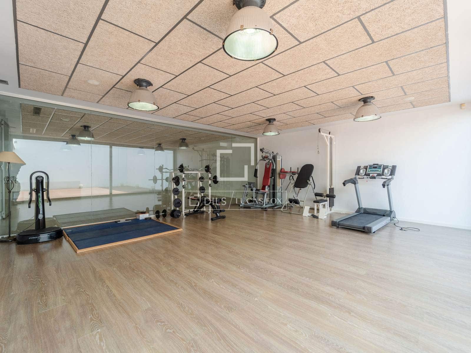 5 soveværelse Villa til salg i La Vall d'Uixo med swimmingpool garage - € 725.000 (Ref: 9854678)