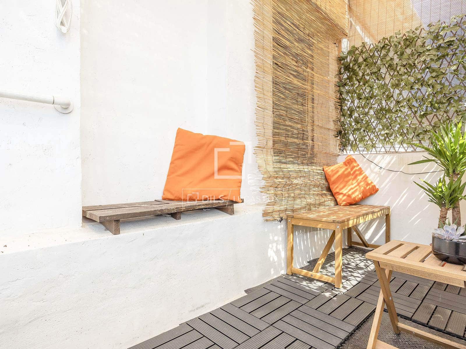 2 bedroom Apartment for sale in Valencia city - € 335,000 (Ref: 9856255)